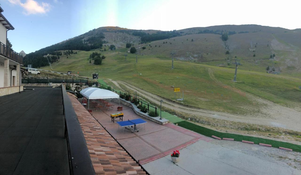 Hotel Vallefura Пескокостанцо Экстерьер фото