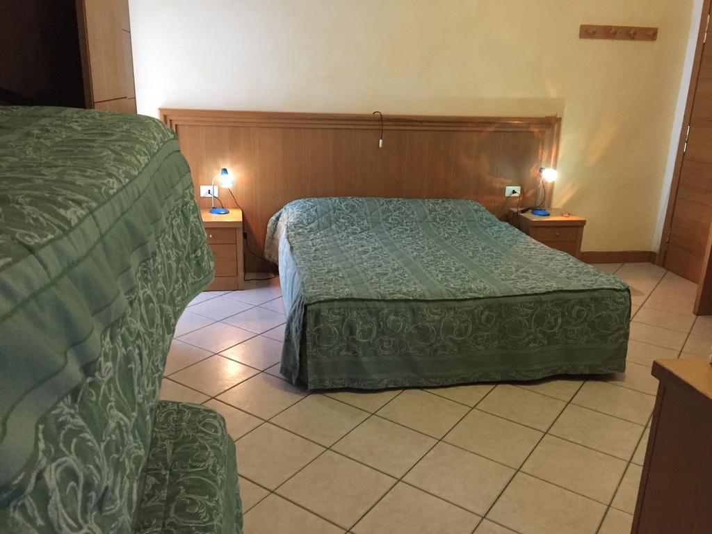 Hotel Vallefura Пескокостанцо Экстерьер фото