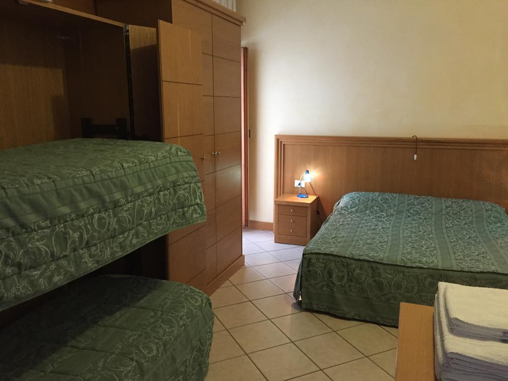 Hotel Vallefura Пескокостанцо Экстерьер фото