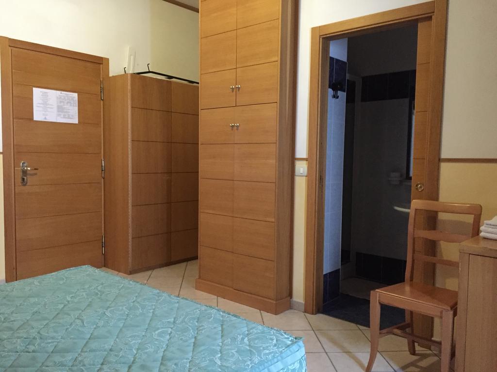 Hotel Vallefura Пескокостанцо Экстерьер фото